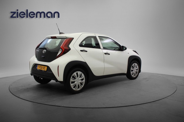 TOYOTA AYGO X 1.0 VVT-i MT - Carplay, Cruise, Airco, Autobedrijf Zieleman, Nieuwleusen