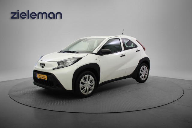 TOYOTA AYGO X 1.0 VVT-i MT - Carplay, Cruise, Airco, Autobedrijf Zieleman, Nieuwleusen