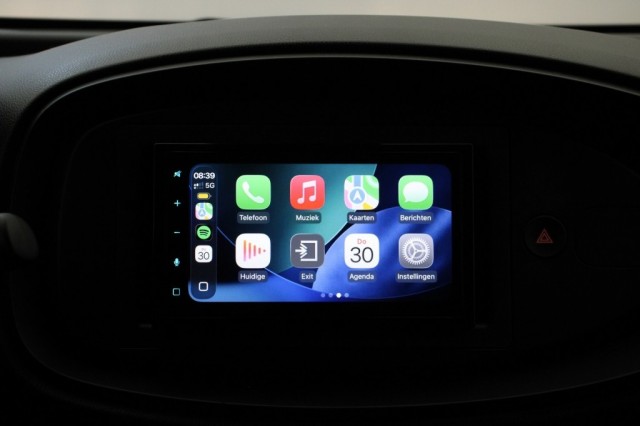 TOYOTA AYGO X 1.0 VVT-i MT - Carplay, Cruise, Airco, Autobedrijf Zieleman, Nieuwleusen