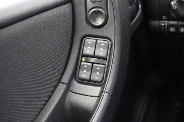 OPEL ZAFIRA 2.2-16V Elegance 7 Persoons - , Autobedrijf Zieleman, Nieuwleusen