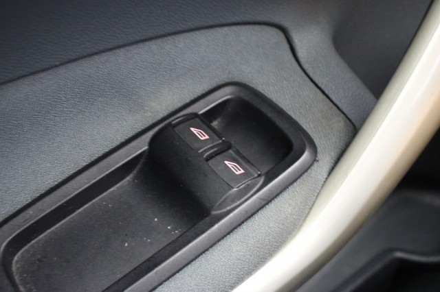 FORD FIESTA 1.6 TDCi Ghia - , Autobedrijf Zieleman, Nieuwleusen