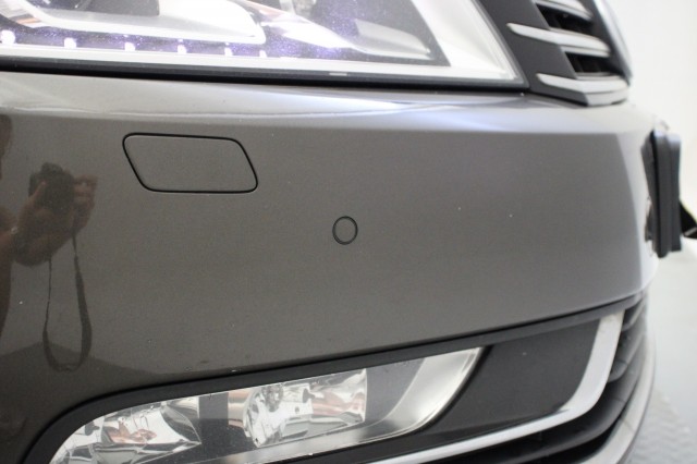 VOLKSWAGEN PASSAT Variant 1.6 TDI R-line BlueMotion - , Autobedrijf Zieleman, Nieuwleusen
