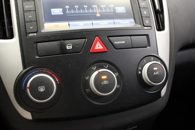 KIA CEED 1.4 CVVT X-ecutive - , Autobedrijf Zieleman, Nieuwleusen