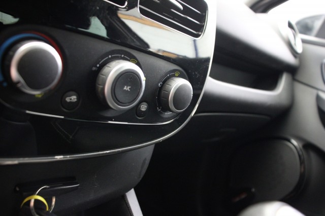 RENAULT CLIO 0.9 TCe ECO Night&Day - , Autobedrijf Zieleman, Nieuwleusen