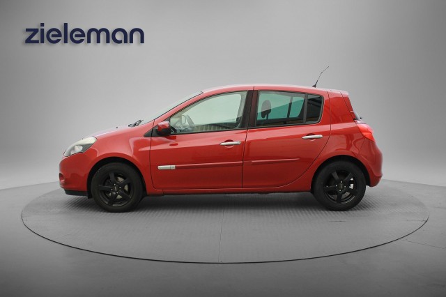 RENAULT CLIO 1.5 dCi Parisienne - , Autobedrijf Zieleman, Nieuwleusen