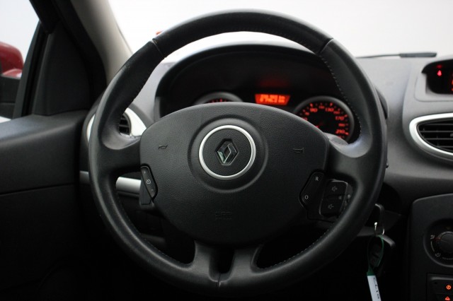 RENAULT CLIO 1.5 dCi Parisienne - , Autobedrijf Zieleman, Nieuwleusen