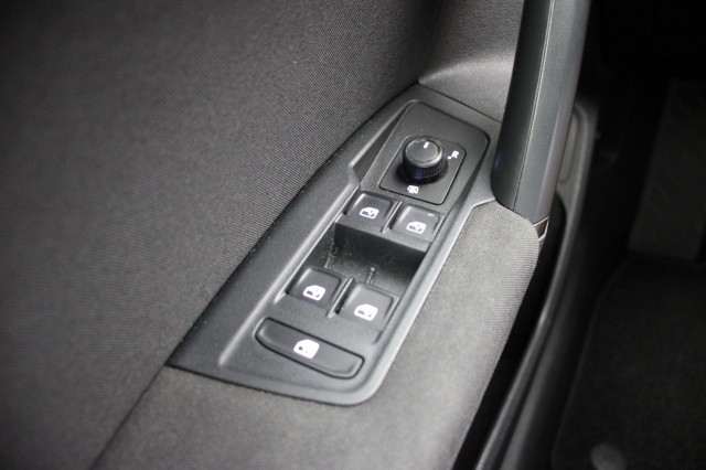 VOLKSWAGEN TIGUAN 1.5 TSI Comfortline Business - , Autobedrijf Zieleman, Nieuwleusen