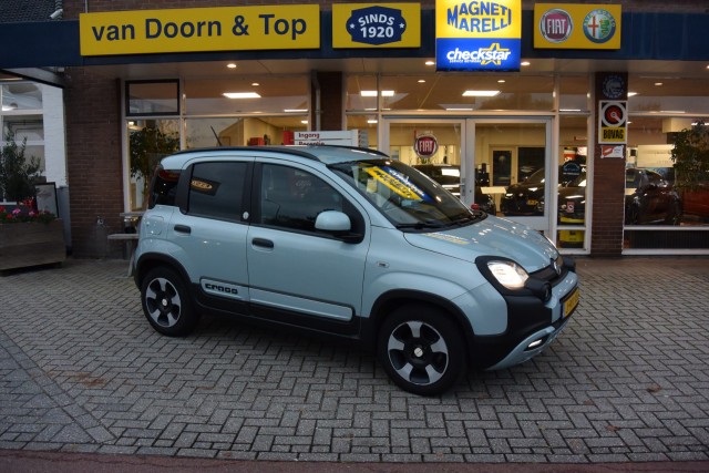 FIAT PANDA 1.0 Hybrid City Cross, Van Doorn en Top, Nijkerkerveen