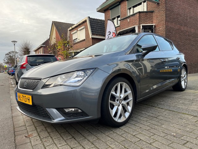 SEAT LEON 1.0 ECOTSI STYLE CON, Auto Maikel, Enschede