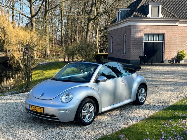 VOLKSWAGEN NEW BEETLE Cabriolet 1.6 Turijn Comfortline ORIGINEEL NL 50.751km #UNIEK, Autobedrijf Jan de Croon b.v., TWELLO