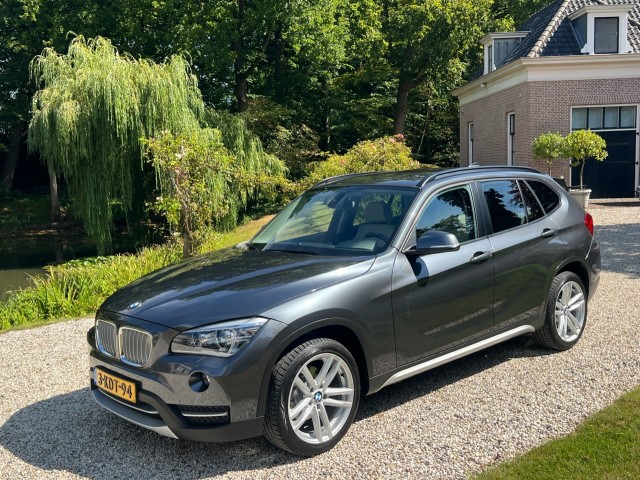 BMW X1 2.0i SDRIVE Upgrade Edition NL-auto 2e eig. TREKHAAK #RIJKLAAR, Autobedrijf Jan de Croon b.v., TWELLO