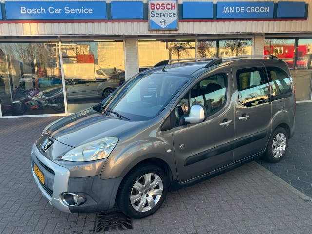 PEUGEOT PARTNER 1.6 VTI OUTDOOR, Autobedrijf Jan de Croon b.v., TWELLO