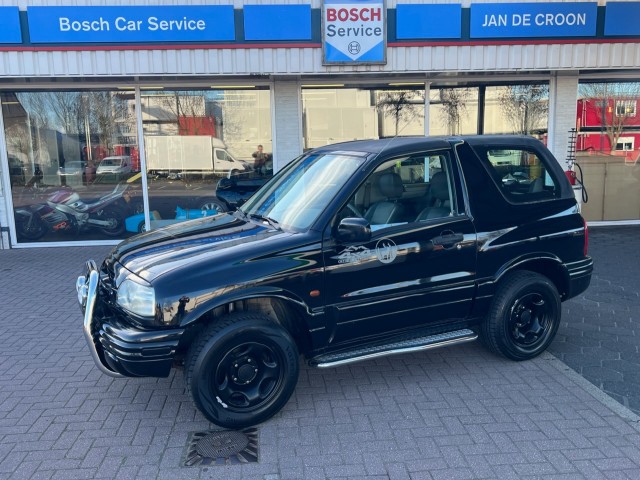 SUZUKI VITARA 2.0 16V CABRIO Afneembare Top APACHE NL auto 4x4 #FUN, Autobedrijf Jan de Croon b.v., TWELLO