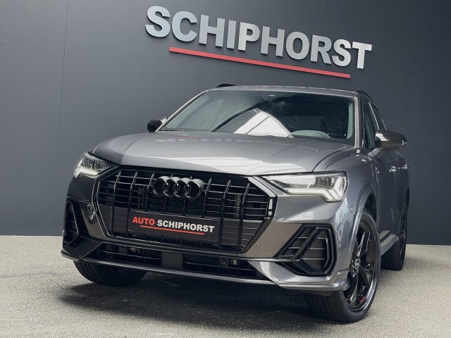 AUDI Q3 45e TFSI S-Tronic 2 X S-LINE Daytonagrijs 19 inch black line , Auto-Schiphorst, Almelo