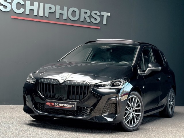 BMW 2-SERIE ACTIVE TOURER 218i M-sport Panorama elec trekhaak leer, Auto-Schiphorst, Almelo