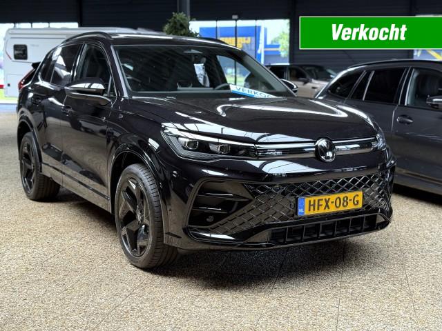 VOLKSWAGEN TIGUAN 1.5 Tfsi R-Line/19inch/Camera/panorama, Auto-Schiphorst, Almelo