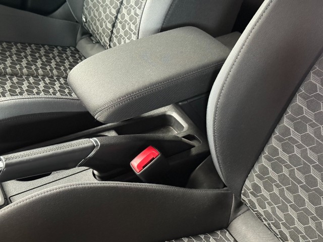 AUDI A1 Sportback 30 TFSI S-line chronos grijs/zwart dak/carplay, Auto-Schiphorst, Almelo