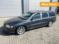 VOLVO V70 2.4 MOMENTUM AUTOMAAT/AIRCO/CRUISE/TREKHAAK Auto Mobility Center, Steenwijk