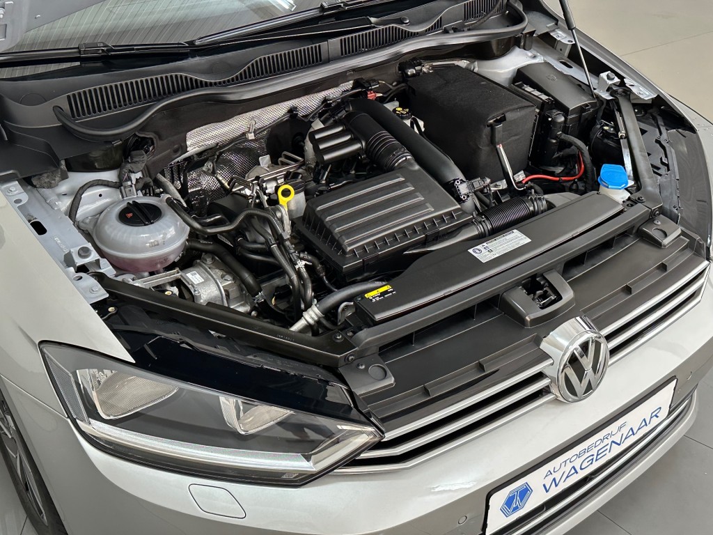 VOLKSWAGEN, GOLF SPORTSVAN