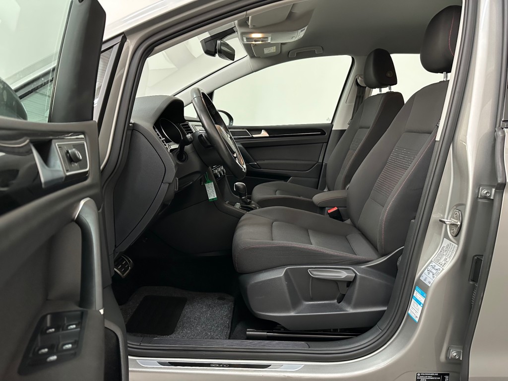 VOLKSWAGEN, GOLF SPORTSVAN