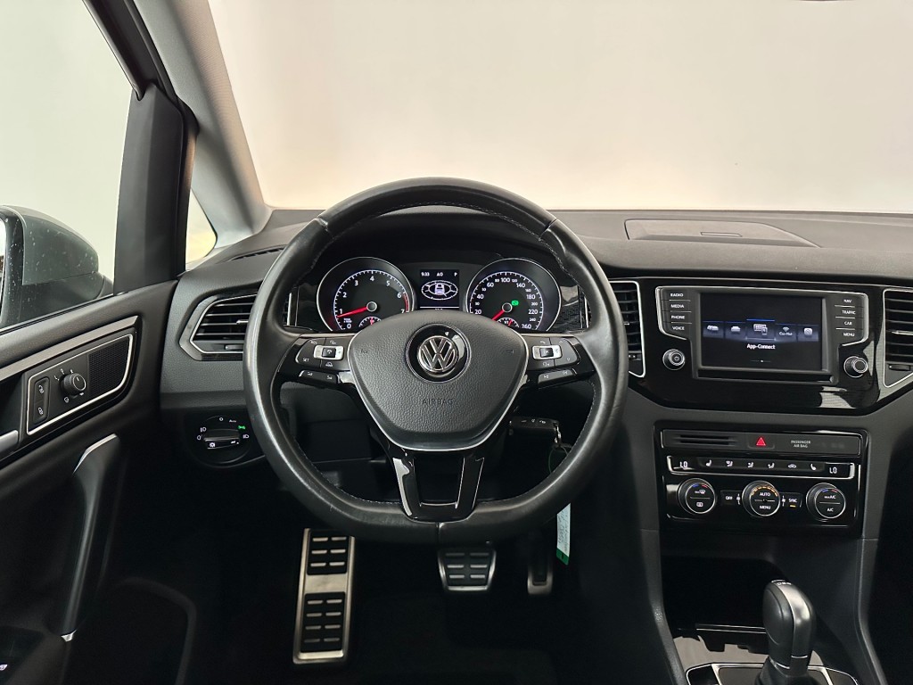 VOLKSWAGEN, GOLF SPORTSVAN
