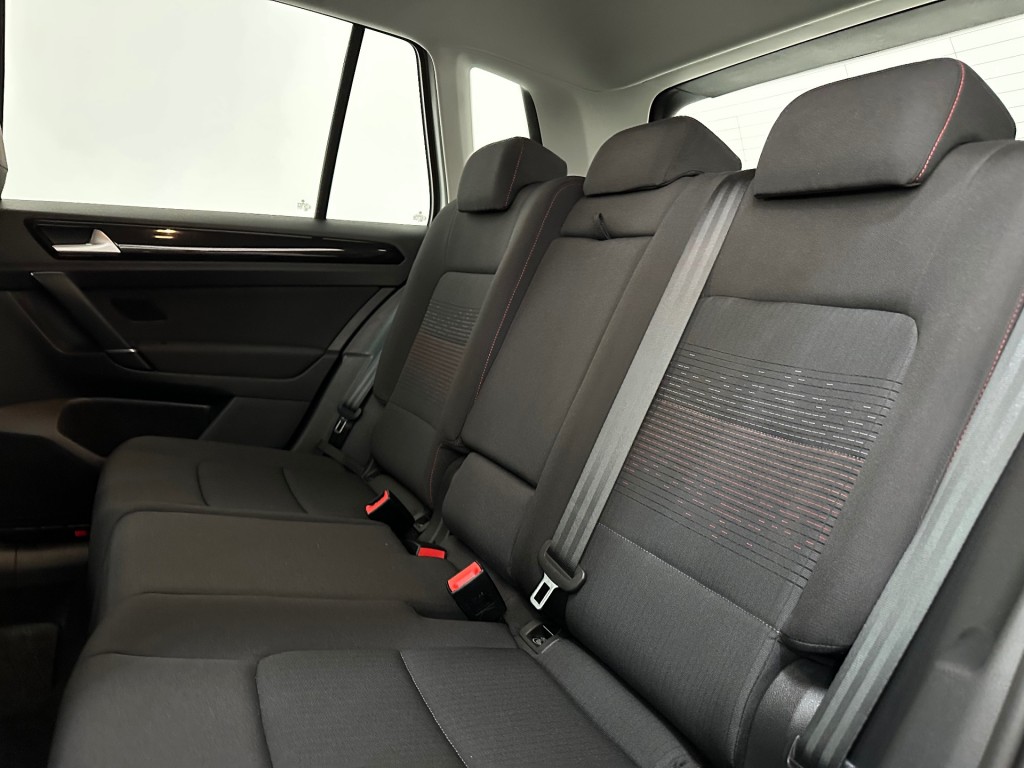 VOLKSWAGEN, GOLF SPORTSVAN
