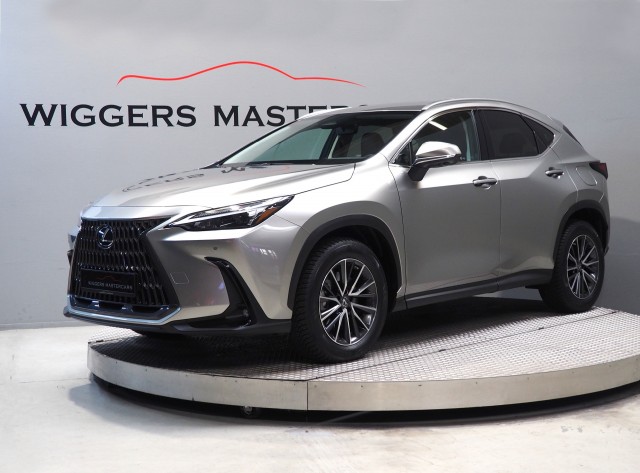 LEXUS NX 450H+ AWD LAUNCH ED., Wiggers Mastercars B.V., Enschede