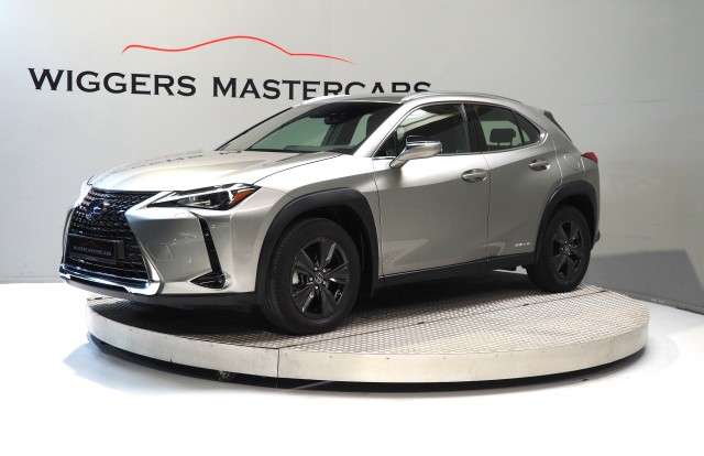 LEXUS UX 250H FIRST EDITION 184 PK Hybrid, Dealeronderh. 10 jaar garantie, Wiggers Mastercars B.V., Enschede