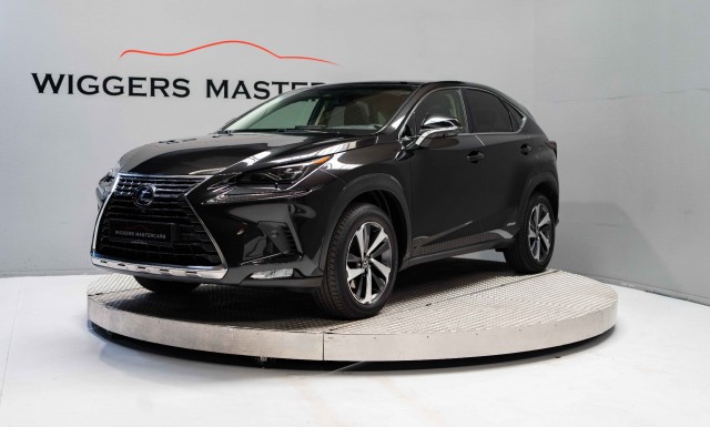 LEXUS NX 300H President, Panodak, Mark Levinson, Dealeronderh, 10 jaar garanti, Wiggers Mastercars B.V., Enschede