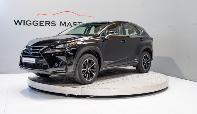 LEXUS NX 300H AWD FIRST Edition, Ad.cruise, Trekhaak, Stoelverwarming, Wiggers Mastercars B.V., Enschede