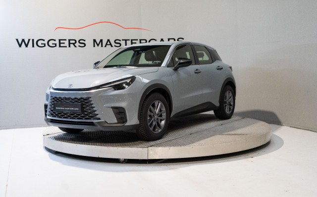 Lexus Lbx - Business Line 2 WD 136 PK, Safetypakket, Stoelverwarming, Parkeersensoren, Camera, Keyless Entry