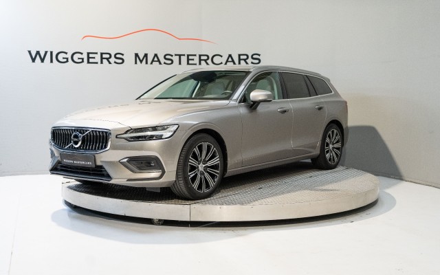 Volvo V60 - 2.0 163 PK (+ 11 PK elektrisch)Inscription Automaat, Panodak, NL- auto,  Leder, El.Trekhaak, Winterset