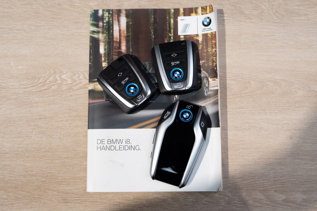 BMW, I8