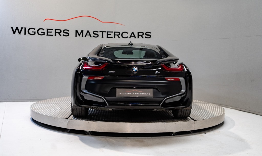 BMW, I8