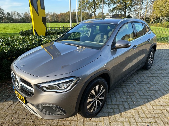 MERCEDES-BENZ GLA-KLASSE 200 Business Solution Luxury, Autobedrijf Krabbe, WEERSELO