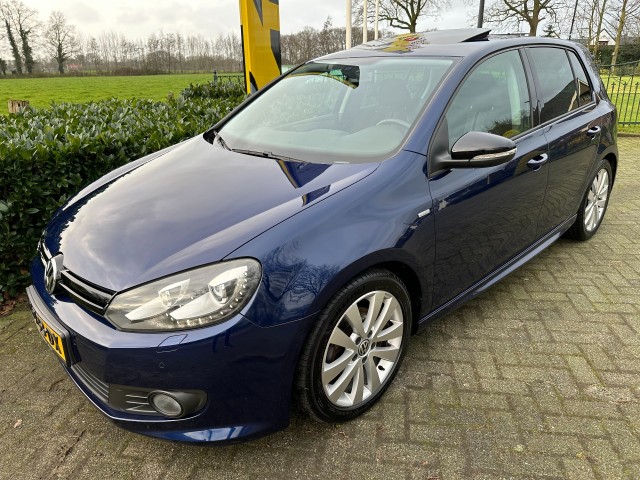 VOLKSWAGEN GOLF 1.4 TSI 90 kW R-Line Schuifdak / Xenon / Cruise, Autobedrijf Krabbe, WEERSELO