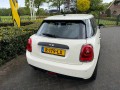 MINI ONE 1.5 One First Pepper PDC / Stoelverwarming, Autobedrijf Krabbe, WEERSELO
