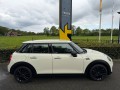 MINI ONE 1.5 One First Pepper PDC / Stoelverwarming, Autobedrijf Krabbe, WEERSELO