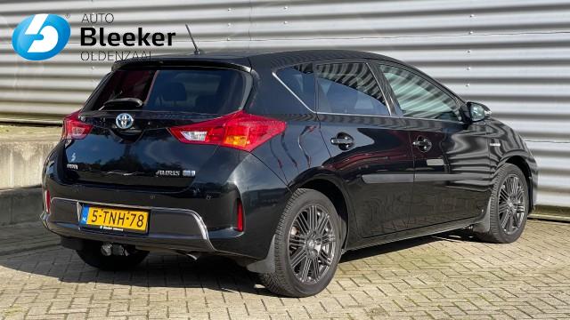 TOYOTA AURIS Hatchback 5 drs