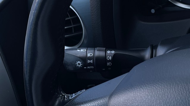TOYOTA AURIS Hatchback 5 drs