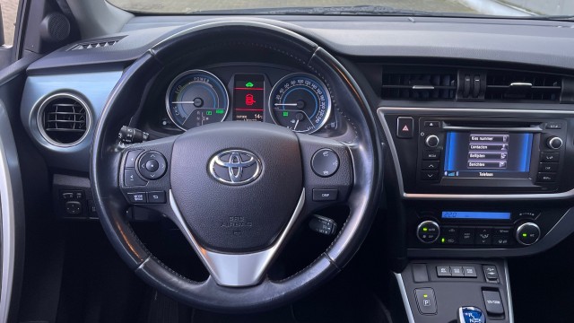 TOYOTA AURIS Hatchback 5 drs