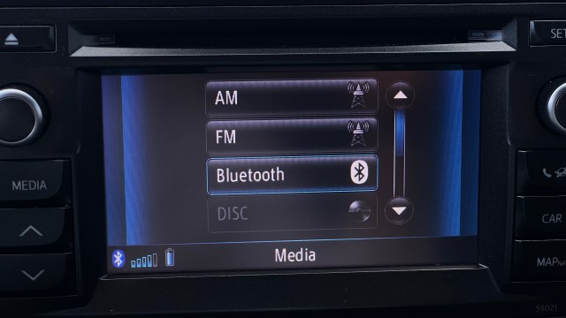 TOYOTA AURIS Hatchback 5 drs