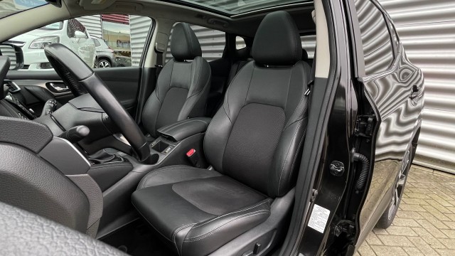 NISSAN QASHQAI SUV 5-drs
