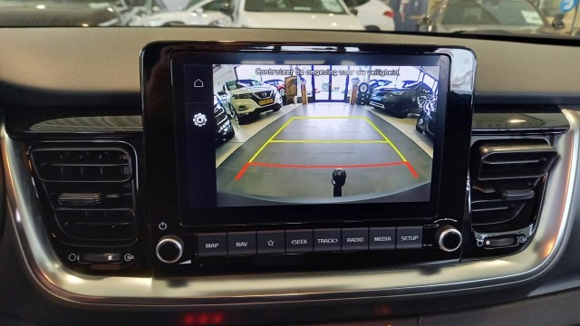 KIA STONIC SUV 5-drs