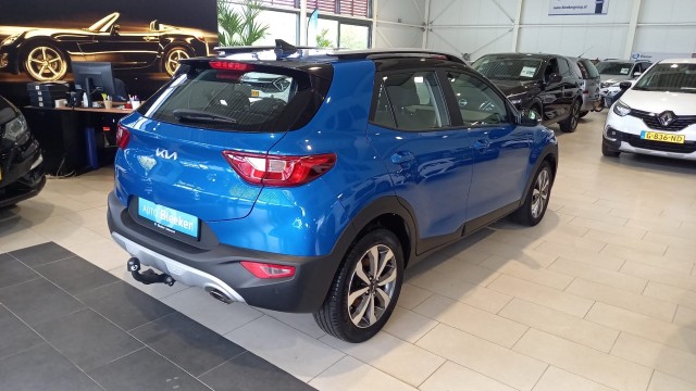KIA STONIC SUV 5-drs