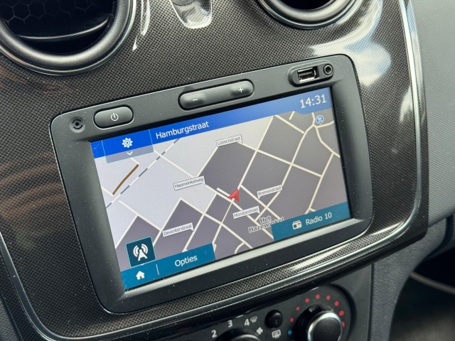 DACIA SANDERO Hatchback 5 drs