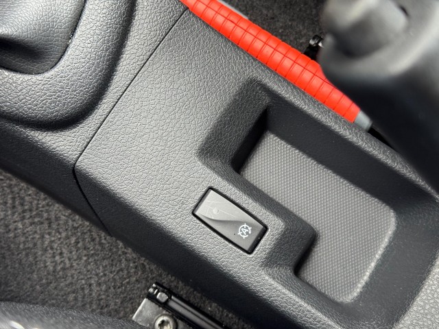 DACIA SANDERO Hatchback 5 drs