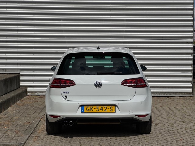 VOLKSWAGEN GOLF Hatchback 5 drs