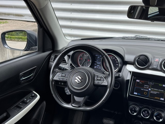 SUZUKI SWIFT Hatchback 5 drs