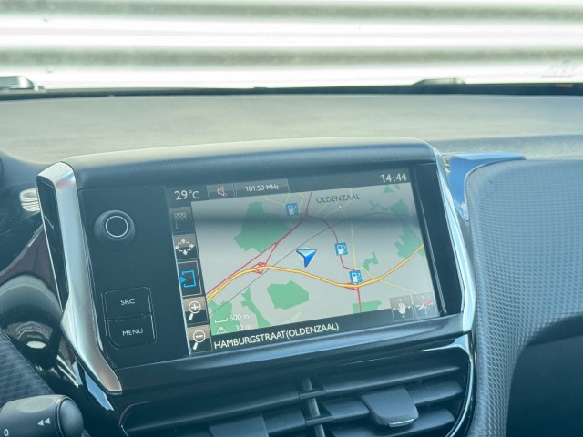 PEUGEOT 2008 SUV 5-drs